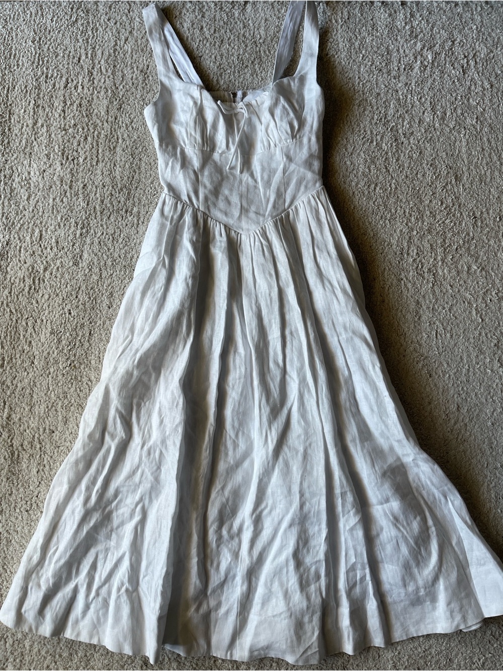 ✨NEW✨Reformation Balia Linen Midi Dress in
White - Picture 3 of 7